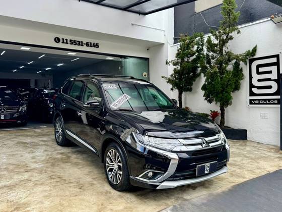 MITSUBISHI OUTLANDER 3.0 GT 4X4 V6 24V GASOLINA 4P AUTOMÁTICO